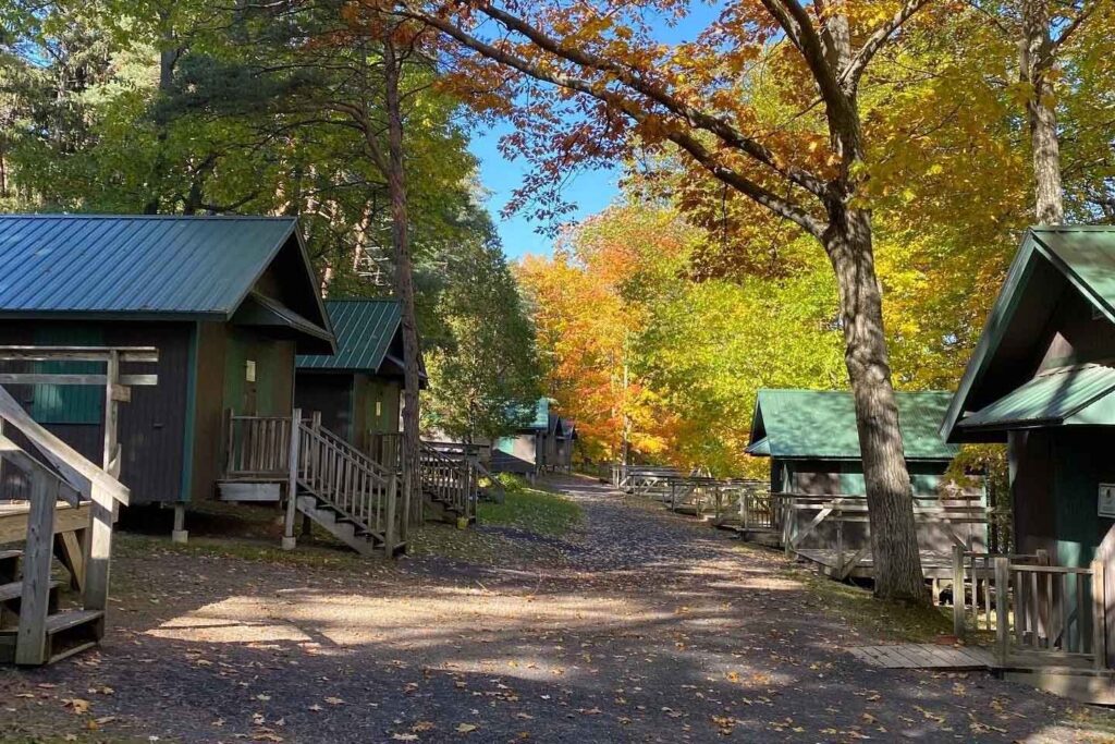 Row of cabins at Camp Hochelaga